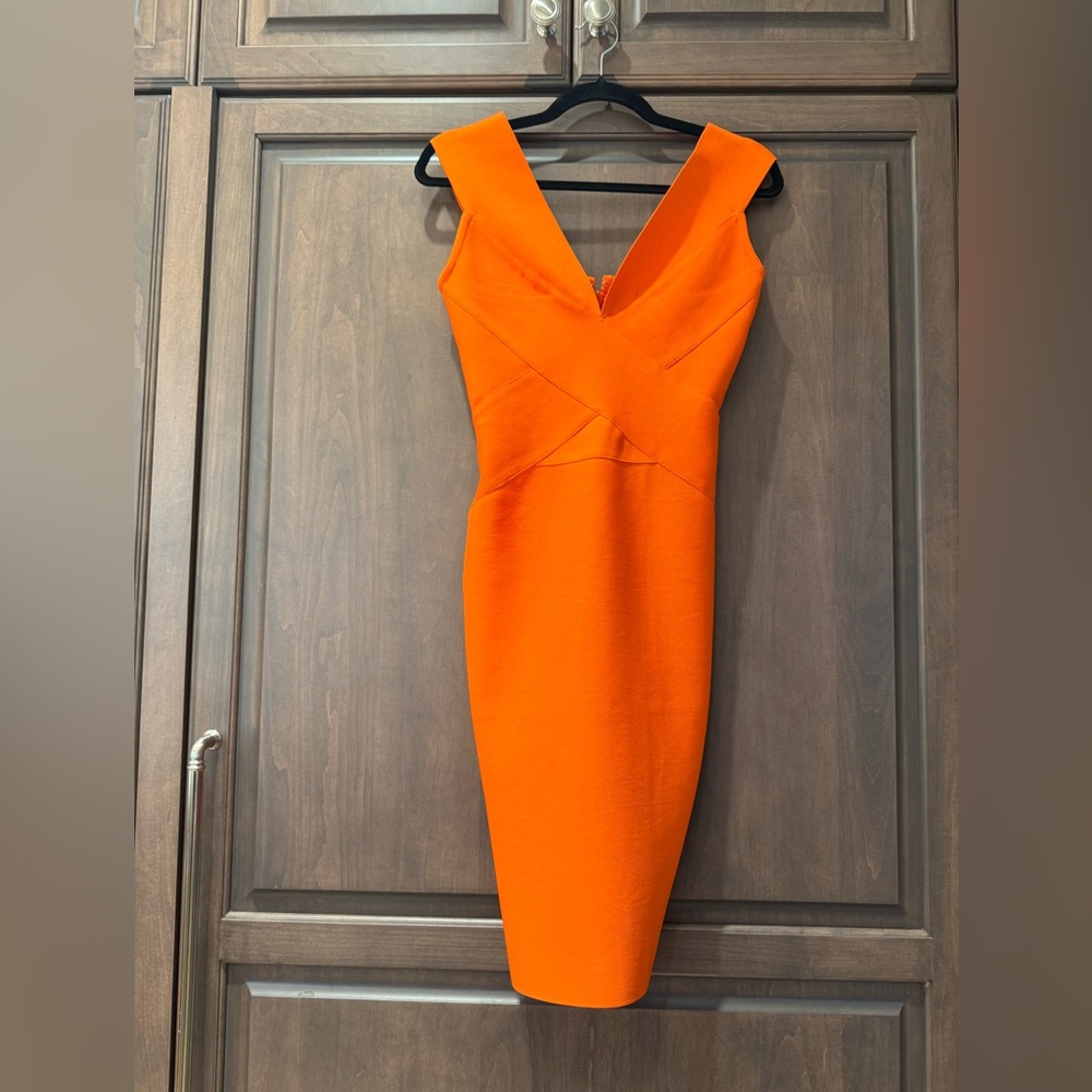 Gorgeous Tank Dress - Bodycon Style - Orange - Size S - like new!! 🧡🧡